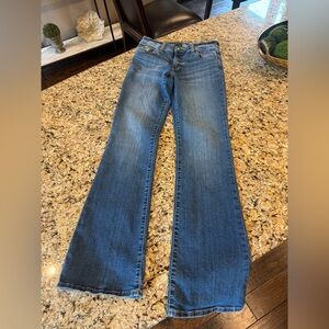 Kut jeans size 2 flare or boot cut